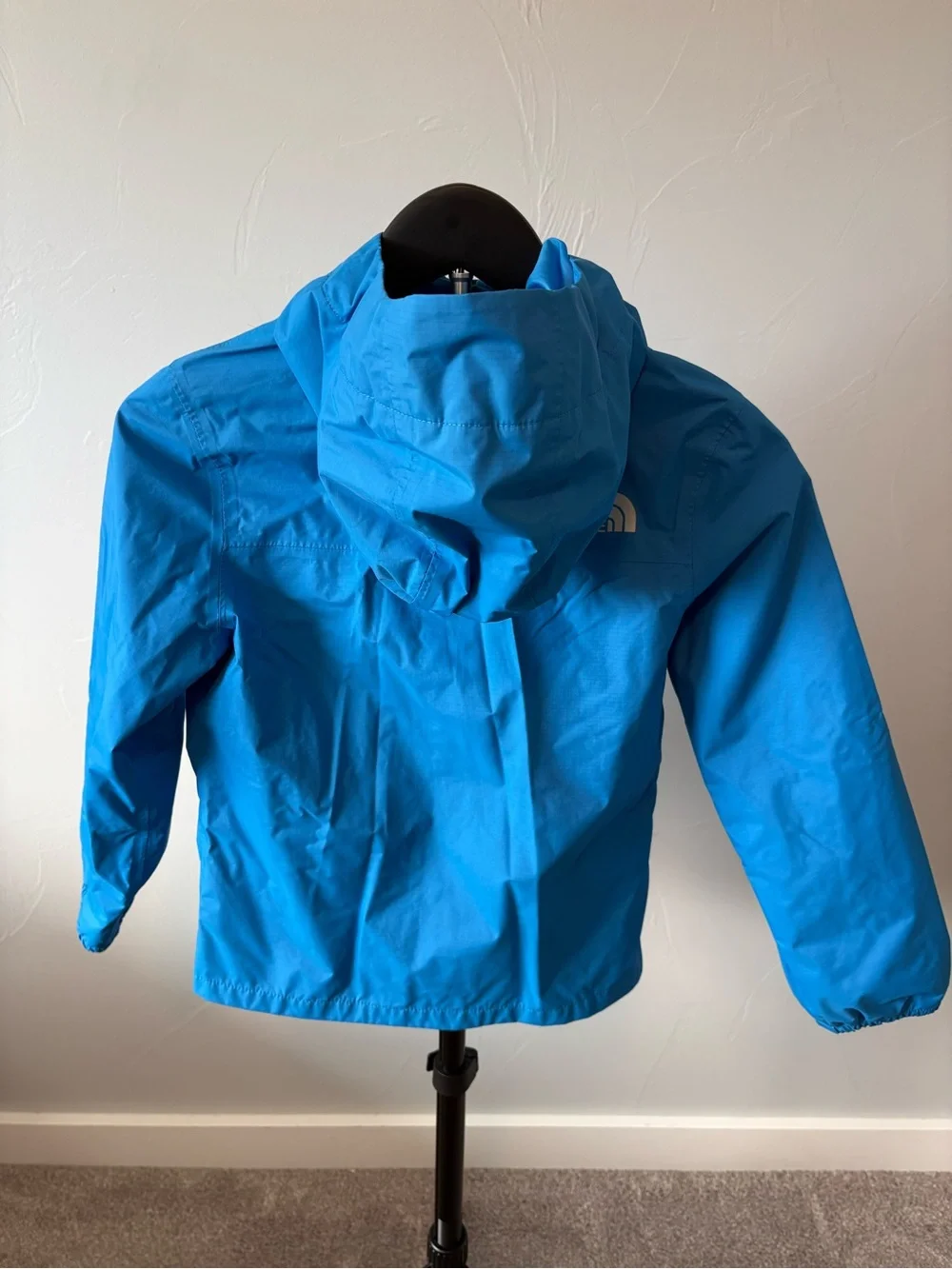 Kids The North Face Vibrant Blue Hooded Shell Jacket